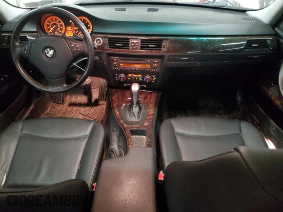 2008 BMW 3 Series 328xi с VIN WBAVC73548KX90400, выставлен на аукционе Copart как лот 60394685 с пробегом 106 040 миль миль и Списание • Salvage title. История ставок и продаж доступна на DreamBid. Изображение 8.