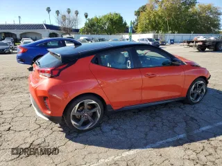 2019 Hyundai Veloster Turbo R-Spec with VIN KMHTH6AB1KU020063, listed as a Copart auction lot 42607993 with 21,712 mi miles. Bid and sale history available at carsss.com. Image 3.