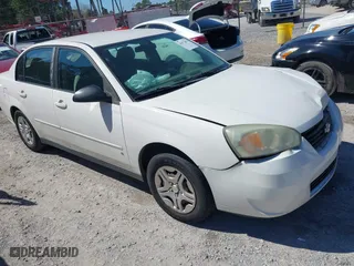 2006 Chevrolet Malibu LS w/1LS with VIN 1G1ZS51F36F172569, listed as a IAAI auction lot 41673855 with 221,864 mi miles. Bid and sale history available at carsss.com. Image 1.