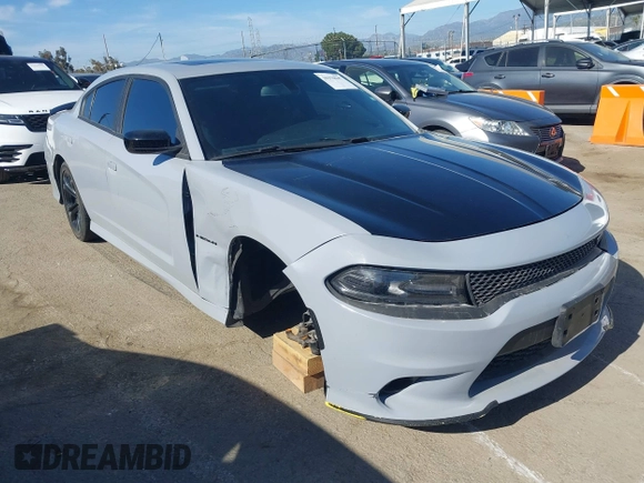 2020 Dodge Charger R/T with VIN 2C3CDXCT3LH221189, listed as a IAAI auction lot 39370947 with 33,416 mi miles and . Bid and sale history available at carsss.com. Image 1.