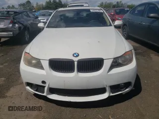 2008 BMW 3 Series 328xi with VIN WBAVC73528KP38456, listed as a Copart auction lot 54855785 with 267,668 mi miles and Clean title. Bid and sale history available at DreamBid. Image 5.