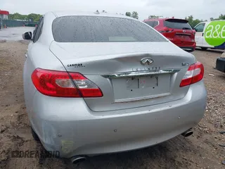 2013 Infiniti M with VIN JN1BY1AR3DM601425, listed as a IAAI auction lot 42238952 with 180,023 mi miles and . Bid and sale history available at DreamBid. Image 12.