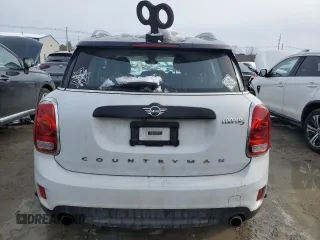 2019 MINI Countryman Cooper S with VIN WMZYT5C56K3G93787, listed as a Copart auction lot 43989725 with 39,183 mi miles and Salvage title. Bid and sale history available at DreamBid. Image 6.