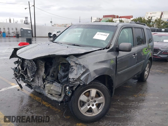 2011 Honda Pilot EX with VIN 5FNYF3H49BB026174, listed as a IAAI auction lot 41795460 with 201,488 mi miles and . Bid and sale history available at carsss.com. Image 17.