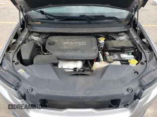 2019 Jeep Cherokee Latitude с VIN 1C4PJLCBXKD205797, выставлен на аукционе Copart как лот 59286495 с пробегом 63 705 миль миль и Списание • Salvage title. История ставок и продаж доступна на DreamBid. Изображение 12.