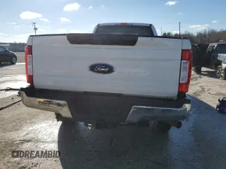 2019 Ford F-350 XL with VIN 1FT8X3B64KEE72497, listed as a Copart auction lot 85768544 with 70,189 mi miles and Non repairable. Bid and sale history available at DreamBid. Image 6.