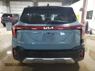 2025 Kia Seltos S with VIN KNDEUCAA8S7719333, listed as a Copart auction lot 49262475 with 964 mi miles and Salvage Title. Bid and sale history available at carsss.com. Image 6.