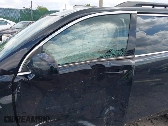 2013 GMC Terrain SLT с VIN 2GKFLVEK3D6146340, выставлен на аукционе IAAI как лот 42395132 с пробегом Не указан миль и . История ставок и продаж доступна на DreamBid. Изображение 6.