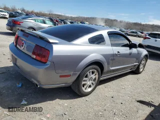 2006 Ford Mustang GT Deluxe with VIN 1ZVFT82H665257823, listed as a Copart auction lot 49920895 with 190,865 mi miles and Salvage Title. Bid and sale history available at carsss.com. Image 3.