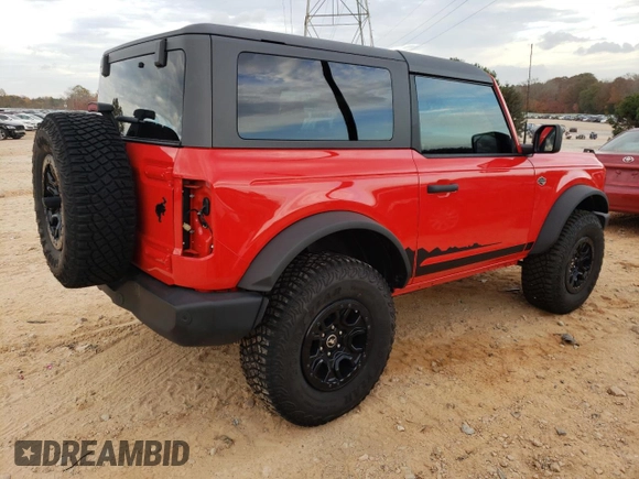 2022 Ford Bronco with VIN 1FMDE5CP5NLB43701, listed as a Copart auction lot 79162184 with 2,253 mi miles and Salvage title. Bid and sale history available at DreamBid. Image 3.