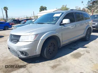 2017 Dodge Journey SXT z VIN 3C4PDCBG0HT530742, wystawiony jako IAAI lot #41997800 z przebiegiem 189 186 mil mil oraz . Historia ofert i sprzedaży dostępna na DreamBid. Obrazek 17.