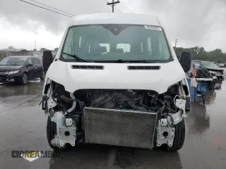 2019 Ford Transit Passenger XL with VIN 1FBAX2CM1KKA00739, listed as a Copart auction lot 58365955 with 52,725 mi miles and Salvage title. Bid and sale history available at DreamBid. Image 5.