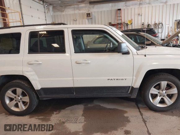 2016 Jeep Patriot High Altitude with VIN 1C4NJRFB4GD658942, listed as a IAAI auction lot 42306838 with 111,792 mi miles and . Bid and sale history available at DreamBid. Image 14.