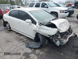 2009 Honda Civic LX z VIN 2HGFA16529H345332, wystawiony jako IAAI lot #41867500 z przebiegiem Nie podano mil oraz . Historia ofert i sprzedaży dostępna na DreamBid. Obrazek 1.