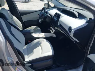 2017 Toyota Prius Two with VIN JTDKARFU7H3047752, listed as a IAAI auction lot 41706089 with 45,391 mi miles. Bid and sale history available at carsss.com. Image 5.