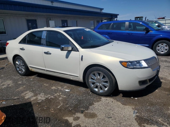 2012 Lincoln MKZ with VIN 3LNHL2GC1CR819864, listed as a Copart auction lot 54102445 with 128,999 mi miles and Non Repairable. Bid and sale history available at carsss.com. Image 4.