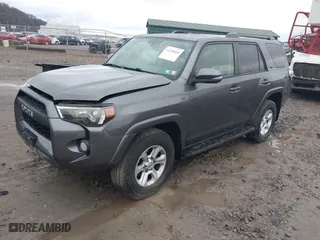 2017 Toyota 4Runner SR5 with VIN JTEBU5JR3H5421146, listed as a IAAI auction lot 41638609 with 101,535 mi miles. Bid and sale history available at carsss.com. Image 18.