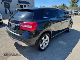 2018 Mercedes-Benz GLA 250 z VIN WDCTG4EB3JJ450631, wystawiony jako Copart lot #55705955 z przebiegiem 92 384 mil mil oraz Nie do naprawy • Non repairable. Historia ofert i sprzedaży dostępna na DreamBid. Obrazek 3.