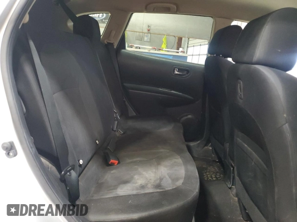 2015 Nissan Rogue S z VIN JN8AS5MV7FW260231, wystawiony jako Copart lot #51012055 z przebiegiem 138 582 mil mil oraz Tytuł czysty. Historia ofert i sprzedaży dostępna na DreamBid. Obrazek 11.