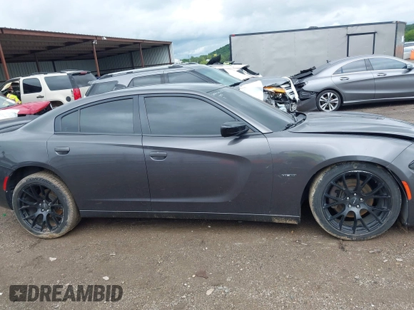 2017 Dodge Charger R/T z VIN 2C3CDXCTXHH667525, wystawiony jako IAAI lot #42212425 z przebiegiem 88 170 mil mil oraz . Historia ofert i sprzedaży dostępna na DreamBid. Obrazek 14.