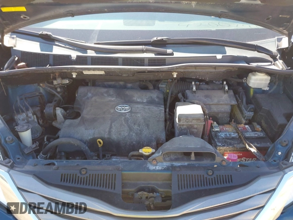 2011 Toyota Sienna XLE AAS with VIN 5TDYK3DCXBS114882, listed as a IAAI auction lot 42007417 with 144,087 mi miles and . Bid and sale history available at DreamBid. Image 10.