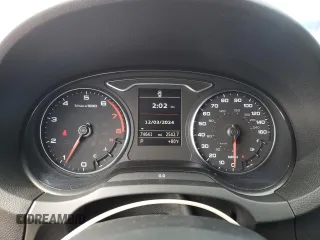 2015 Audi A3 Premium Plus z VIN WAU3FLFF8F1135977, wystawiony jako Copart lot #82599554 z przebiegiem 74 641 mil mil oraz Szkoda całkowita • Salvage title. Historia ofert i sprzedaży dostępna na DreamBid. Obrazek 9.