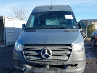 2019 Mercedes-Benz Sprinter Cargo Van with VIN WD4PF1CD8KT006959, listed as a IAAI auction lot 41405589 with 127,124 mi miles. Bid and sale history available at carsss.com. Image 12.
