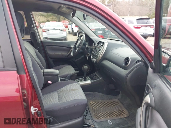 2005 Toyota RAV4 with VIN JTEHD20V350067774, listed as a IAAI auction lot 41969155 with 125,297 mi miles. Bid and sale history available at carsss.com. Image 5.