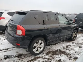 2011 Jeep Compass Latitude with VIN 1J4NT1FB2BD208396, listed as a Copart auction lot 85683924 with 132,603 mi miles and Salvage Title. Bid and sale history available at carsss.com. Image 3.