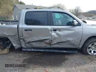 2023 Ram 1500 Big Horn с VIN 1C6RRFFG3PN690013, выставлен на аукционе IAAI как лот 42007736 с пробегом 37 021 миль миль и . История ставок и продаж доступна на DreamBid. Изображение 14.