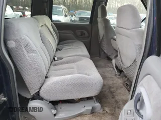 1997 Chevrolet Suburban with VIN 3GNFK16R6VG120489, listed as a Copart auction lot 44324705 with 218,764 mi miles and Salvage Title. Bid and sale history available at carsss.com. Image 11.