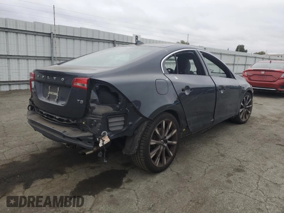 2015 Volvo S60 T5 Drive-E Premier with VIN YV126MFK6F1352357, listed as a Copart auction lot 70982193 with 31,445 mi miles. Bid and sale history available at carsss.com. Image 3.