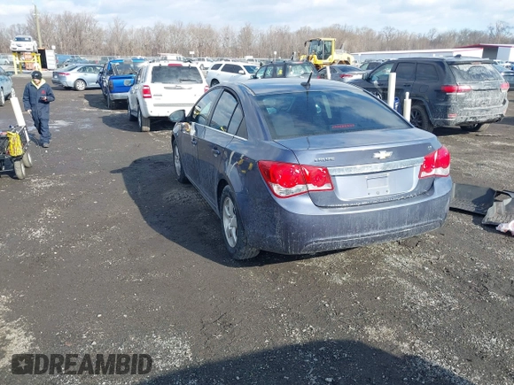 2014 Chevrolet Cruze 1LT with VIN 1G1PC5SB9E7323441, listed as a IAAI auction lot 41400152 with 134,594 mi miles and . Bid and sale history available at DreamBid. Image 3.
