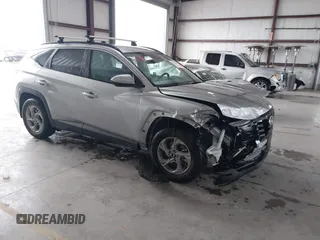 2024 Hyundai Tucson SEL with VIN 5NMJB3DE5RH372985, listed as a IAAI auction lot 41286639 with 10,920 mi miles and . Bid and sale history available at DreamBid. Image 13.