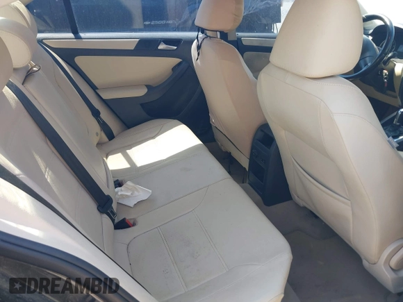2012 Volkswagen Jetta SE with VIN 3VWDX7AJ6CM343682, listed as a IAAI auction lot 42561217 with 170,257 mi miles and . Bid and sale history available at DreamBid. Image 8.