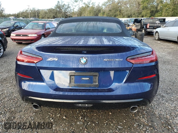 2020 BMW Z4 sDrive30i with VIN WBAHF3C08LWW61434, listed as a Copart auction lot 88502635 with 14,044 mi miles and Salvage Title. Bid and sale history available at carsss.com. Image 6.