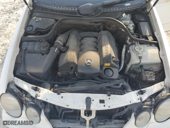 2002 Mercedes-Benz CLK-Class with VIN WDBLK65G52T109375, listed as a Copart auction lot 71832724 with 207,707 mi miles and Salvage Title. Bid and sale history available at carsss.com. Image 11.