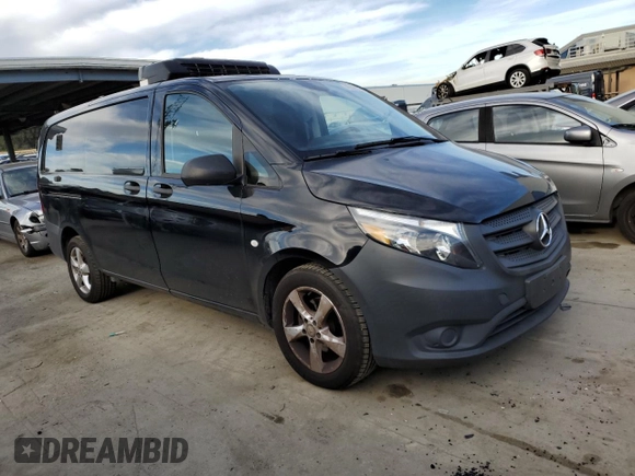 2018 Mercedes-Benz Metris Cargo with VIN WD3PG2EA3J3443129, listed as a Copart auction lot 40329324 with 53,999 mi miles and Salvage Title. Bid and sale history available at carsss.com. Image 4.
