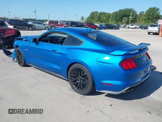 2021 Ford Mustang GT z VIN 1FA6P8CF3M5107238, wystawiony jako IAAI lot #42063468 z przebiegiem 24 887 mil mil oraz . Historia ofert i sprzedaży dostępna na DreamBid. Obrazek 3.