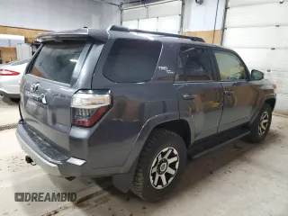 2021 Toyota 4Runner TRD Off Road Premium with VIN JTERU5JR1M5841349, listed as a Copart auction lot 59751845 with 44,696 mi miles and Clean title. Bid and sale history available at DreamBid. Image 3.
