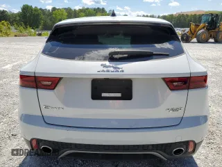 2020 Jaguar E-Pace z VIN SADFK2FX9L1Z84482, wystawiony jako Copart lot #58033255 z przebiegiem 78 216 mil mil oraz Tytuł czysty. Historia ofert i sprzedaży dostępna na DreamBid. Obrazek 6.