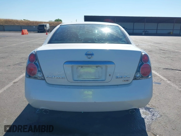 2005 Nissan Altima SE-R with VIN 1N4BL11D65C277397, listed as a IAAI auction lot 42299085 with 150,295 mi miles and . Bid and sale history available at DreamBid. Image 17.