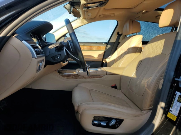 2018 BMW 7 Series 740i with VIN WBA7E2C59JG742891, listed as a Copart auction lot 78184903 with 43,189 mi miles. Bid and sale history available at carsss.com. Image 7.
