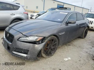 2017 Jaguar XF 20d Prestige with VIN SAJBE4BN4HCY23617, listed as a Copart auction lot 37232073 with 111,193 mi miles. Bid and sale history available at carsss.com. Image 1.