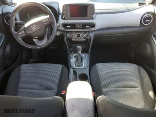 2021 Hyundai Kona SEL with VIN KM8K2CAA5MU617593, listed as a Copart auction lot 45023555 with 61,976 mi miles and Non Repairable. Bid and sale history available at carsss.com. Image 8.