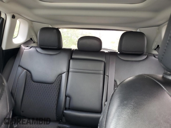 2020 Jeep Compass Latitude with VIN 3C4NJDBB1LT112466, listed as a Copart auction lot 57363495 with 40,155 mi miles and Salvage title. Bid and sale history available at DreamBid. Image 10.