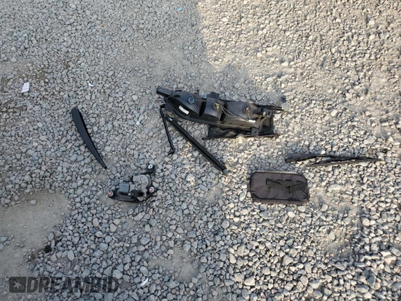 2021 Chevrolet Bolt EV Premier z VIN 1G1FZ6S04M4113134, wystawiony jako Copart lot #88073515 z przebiegiem 86 593 mil mil oraz Nie do naprawy • Non repairable. Historia ofert i sprzedaży dostępna na DreamBid. Obrazek 13.