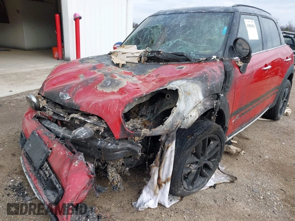 2015 MINI Cooper Countryman S with VIN WMWZC5C58FWP46721, listed as a IAAI auction lot 41889681 with 1 mi miles. Bid and sale history available at carsss.com. Image 6.
