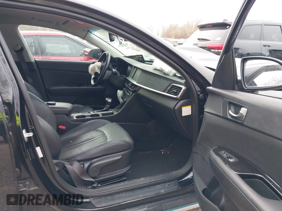 2020 Kia Optima Hybrid EX with VIN KNAGU4LE3L5037226, listed as a IAAI auction lot 40846019 with 56,378 mi miles. Bid and sale history available at carsss.com. Image 5.