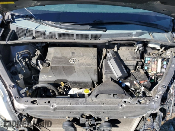 2011 Toyota Sienna XLE AAS with VIN 5TDYK3DC0BS073498, listed as a Copart auction lot 50233135 with Not Provided miles and Salvage Title. Bid and sale history available at carsss.com. Image 13.